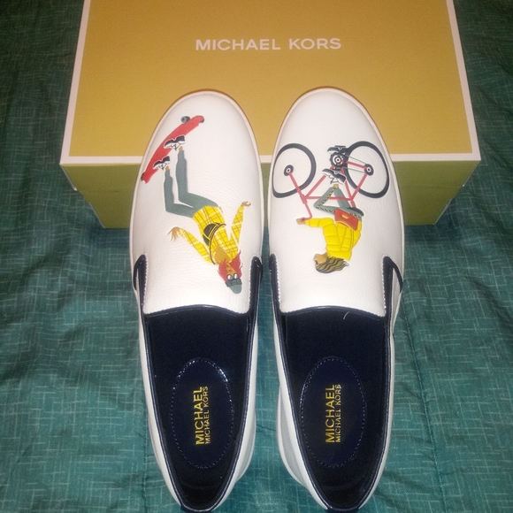 Michael Kors Trent Slip-On Sneaker - Picture 7 of 8